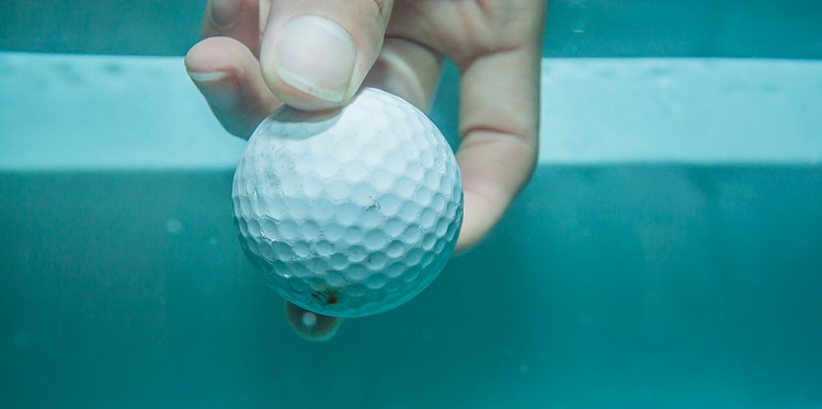 how to clean golf balls