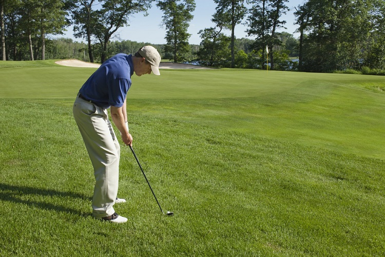 how to chip in golf