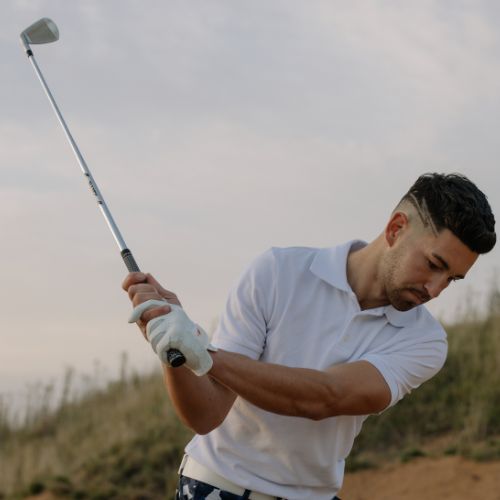strong vs weak golf grip