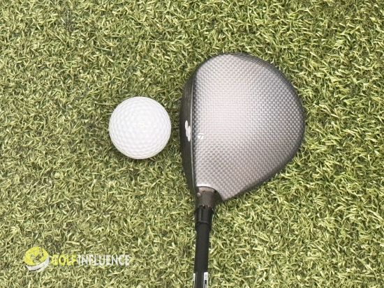 TaylorMade Qi35 Fairway Wood crown